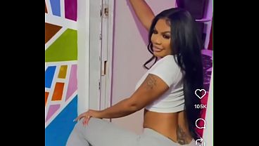 Big Booty Ebony Twerks thumbnail
