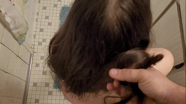 cumshot_in hair fetish cum_and brush through dry hair