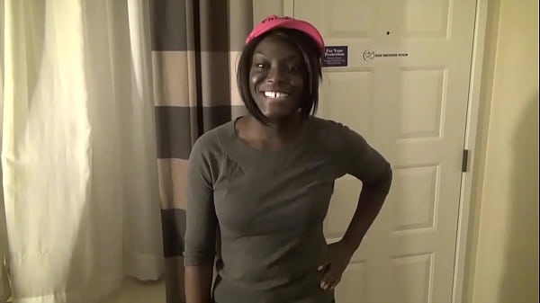 Horny 18 Year Old Exoticpink Ebony Princess, Sunny Daze, Blows Daddy And Swallows His Cum thumbnail