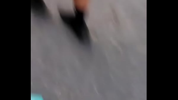 Menino aquecendo pra sentar na rola #elegosta