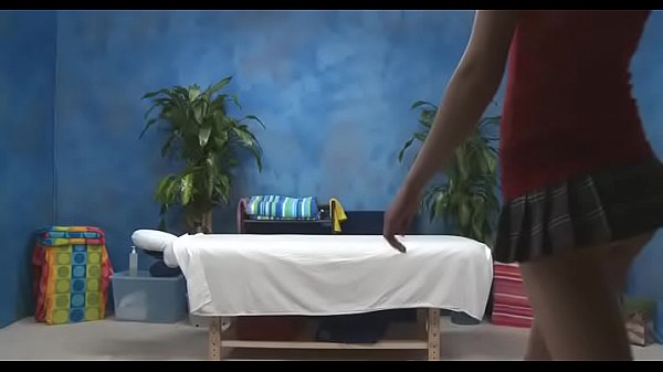 Nonton Perverted Girl Gets Fur Pie Massage thumbnail