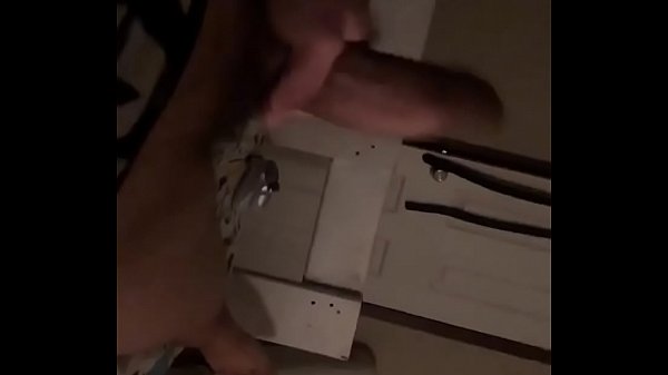 Jacking off after my family goes to s.