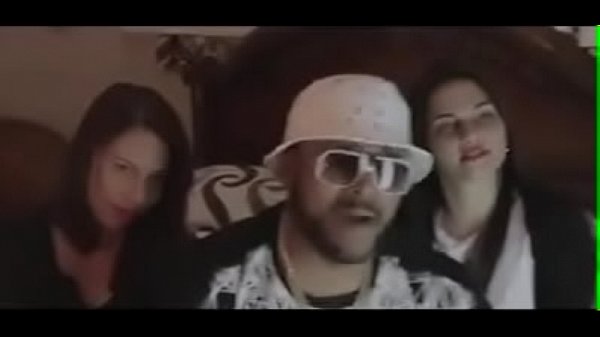 Play MP4 - cancion te tienes que parar