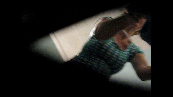 Hidden_cam mature in changing_room