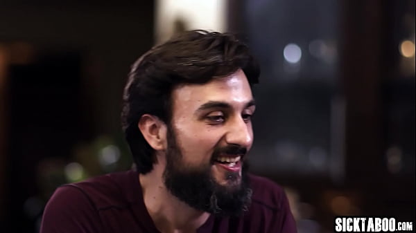 Play MP4 - Two big cock gays on one big ass teen Lydia Black and she enjoyed threesome