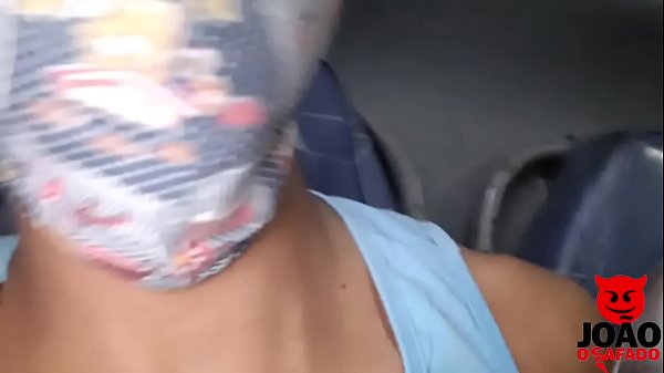 Play MP4 - Tentando chupar no &ocirc;nibus - Ela Baez