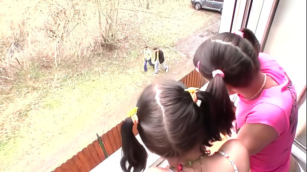 Nonton Teenage Best Friends Want To Experience A Sexual Adventure And Invite Random Guys For A Hardcore Anal Fuck In A Foursome thumbnail