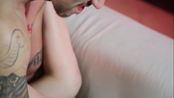 Play MP4 - Emme White quer leitinho na boquinha