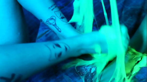 Messy Footjob Cutie PiieNath