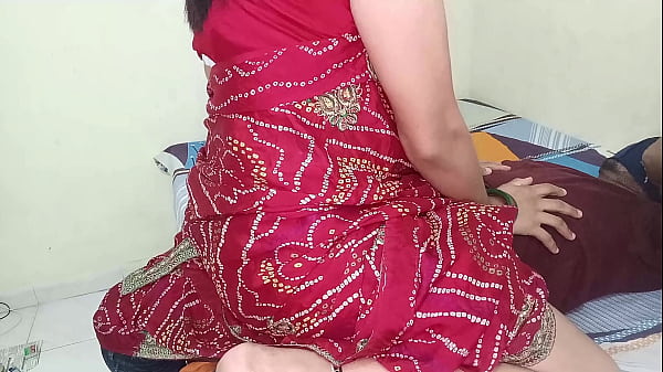 Play MP4 - देसी हॉट जवान भाभी ने खुश होकर देवर से चूत चटवाई हिंदी ऑडियो में