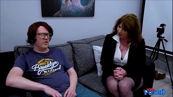 The boss_Lady Avais a cocking sucking Milf