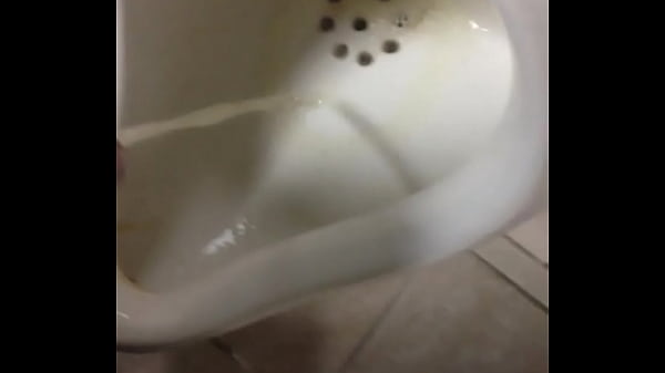 trim.4DAB2407-A65B-4DCB-A4E1-D04E69A906CB.MOV 