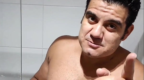 Play MP4 - YURI GA&Uacute;CHO - SUMMER DAY SEX ON THE POOL AND BATHROOM