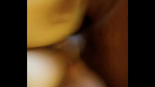 Play MP4 - Termino haci&eacute;ndome una rica RUSA con  sus tetas y las lleno de leche&period;