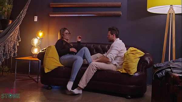 Fake Psicoanalist Screwing Girls In Colombia thumbnail