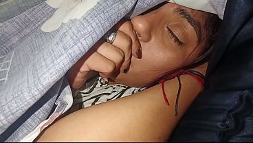 Nonton My Perverted Old Stepfather S My Room And We End Up Having Delicious Sex In My Bed thumbnail