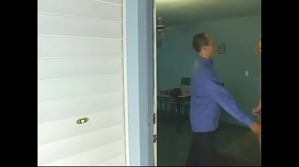 Play MP4 - with great tits rides an experienced guy's long hard cock while his wife is at work