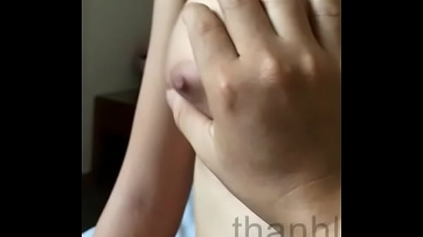 Ngân 98 Gái Non Tơ Vú Cực Đẹp Lông lún phún MS_4034