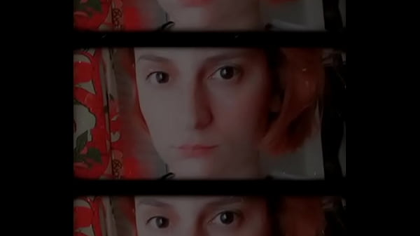 Nonton Attention Si Tu T'abonnes Tu Risques De Voir De Gros Nichons ! thumbnail