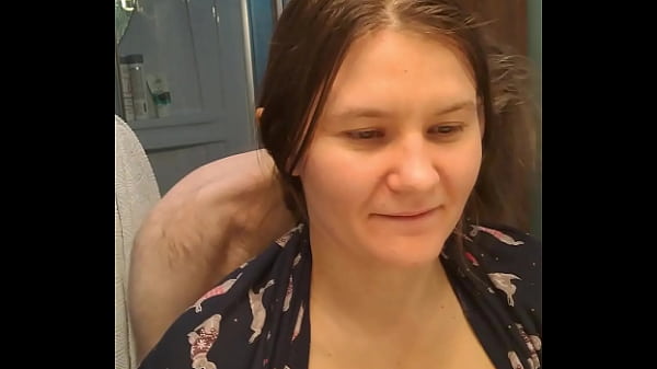 Nonton In Front Of The Mirror thumbnail