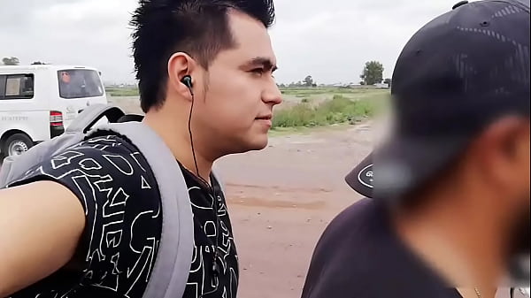 Tirandome Al Amigo Hetero Curioso thumbnail