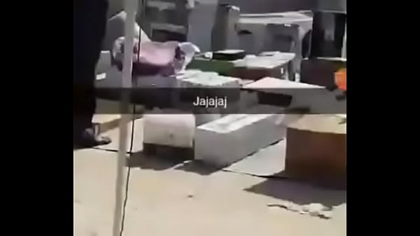 Morrita de movistar en minifalda