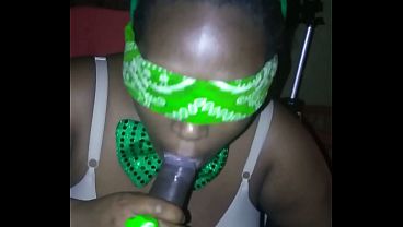 Nonton Bbw Sloppy Head On Spring Break thumbnail