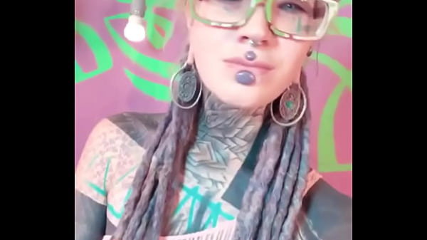 Another wink at psyland25 headquarters always something wild happening #psyland25 #headquarter #winkwink#an 