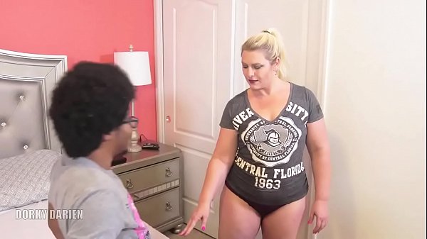 Play MP4 - IT Tech Meets Selah Rain