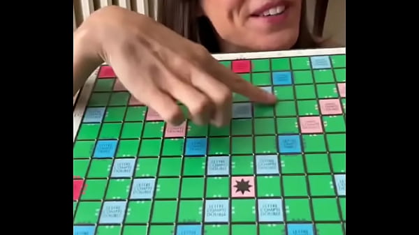 Une petite partie khalamite #scrabble ou alors y&rsquo;a un truc que je n&rsquo;ai pas compris 