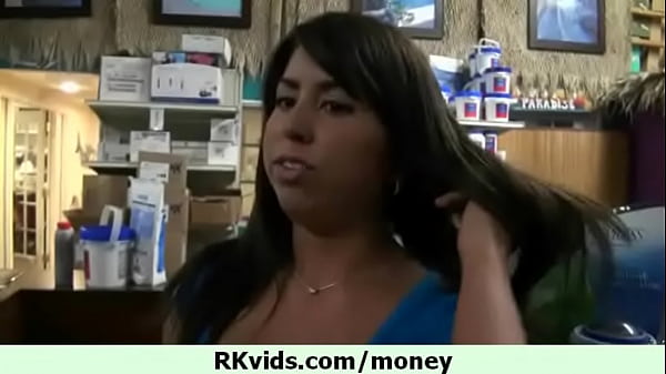 Smooth_guy pays_amateur_chick for sex 24