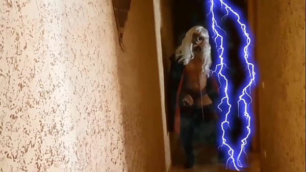 Nonton V&iacute;spera De Todos Los Santos thumbnail