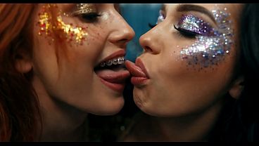Lesbians Make Out In Locker Room And Bedroom Compilation #1 thumbnail