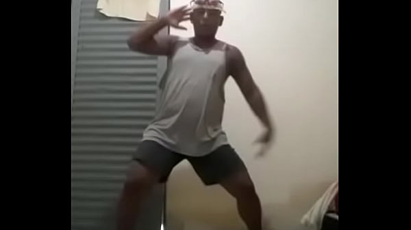 Neg&atilde;o metendo sem parar , botando pra pra quebrar na dan&ccedil;a do acasalamento 