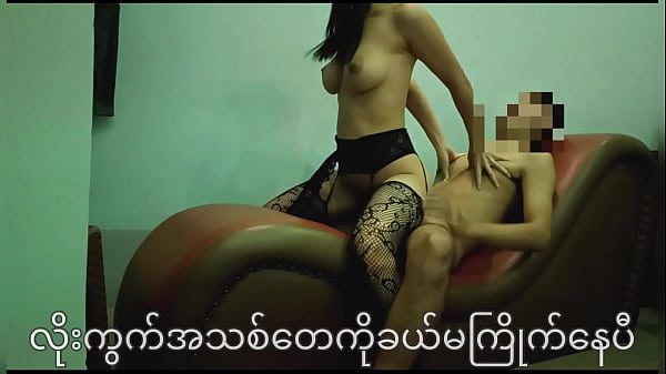 Hardcore fuck with my friend s wife on sofa chair