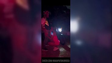 Passageira Acabou Pagando A Corrida O Ao Motoboy, Mas De Outra Forma Levando Pica E Muito Leite No Rabo E Na Buceta E No P&ecirc;lo. thumbnail