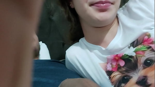 Essa Novinha Gosta Muito De Chupar thumbnail