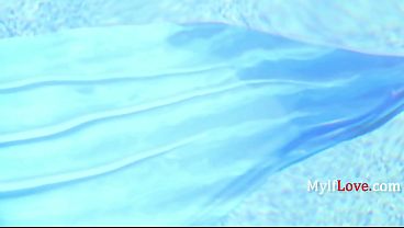 Nonton A Young Man Discovers A Real Life Siren With Big Tits thumbnail