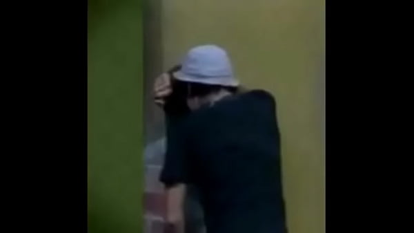 Don Ram&oacute;n todo emo cant&aacute;ndose Monster 