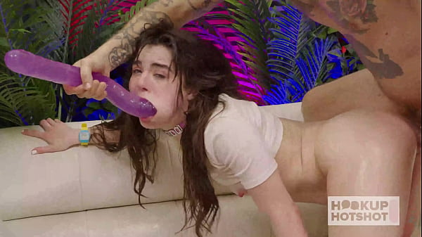 Tiny Hooker Megan Marx Meets Up With Bryan Gozzling For Extreme Sex! thumbnail