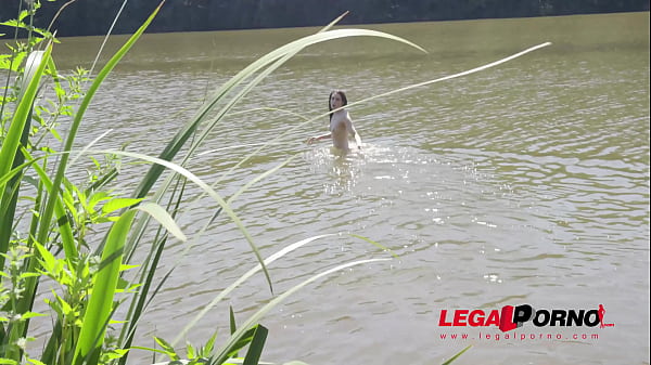 Anna_Deville_anal and DAP with 0 pussy and piss drinking SZ2479