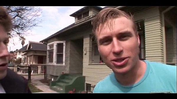 Nonton Juicy Hotties Are Screwed thumbnail