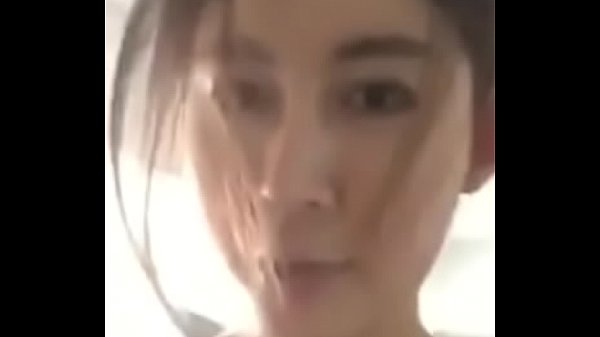 貌美秘書咪咪又大又挺讓人愛不釋手 女上位搖很給力