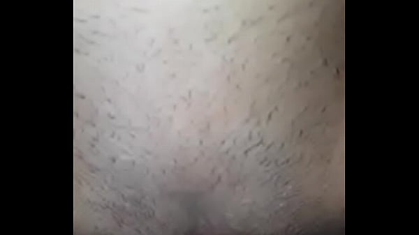 Comendo a bctinha molhada da_safada da minha_esposa