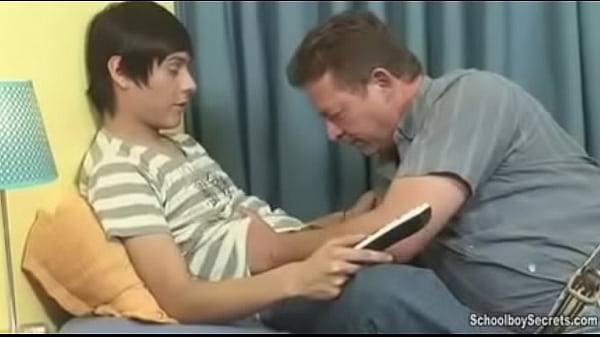 Play MP4 - Plowing in the evening