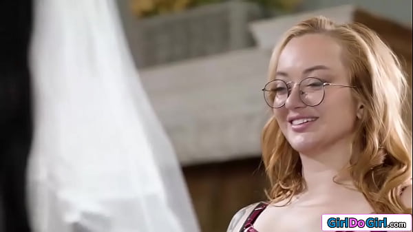 Play MP4 - Redhead gives bride to be bff a lapdance and licks her pussy