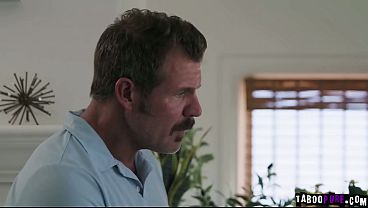 Nonton Jason Sarcinelli Stunned By Their Nanny Kylie Rockets Naked Body thumbnail