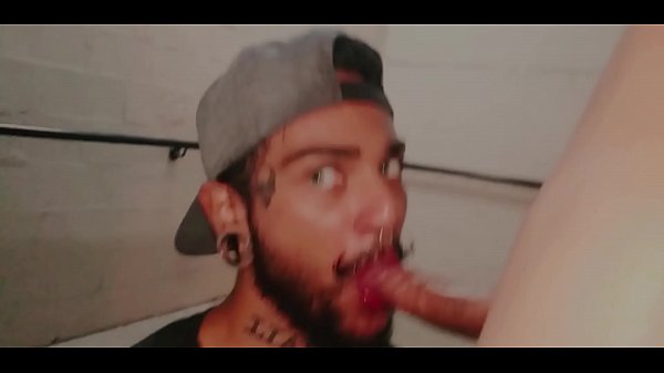 Fodendo Em Publico thumbnail