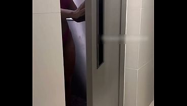 Nonton Marido Saiu Pro Bar E Safado Veio Transar Comigo thumbnail