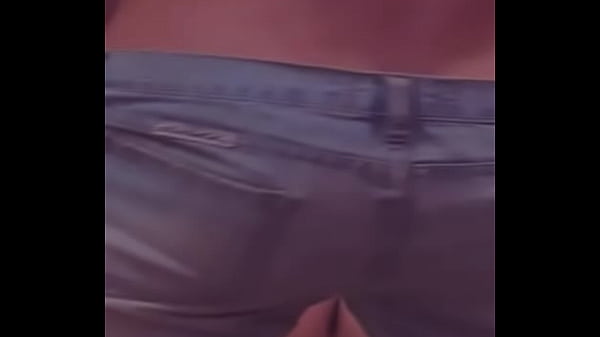 Macho latino scrot me folla a pelo y el queria con condon que salvaje es